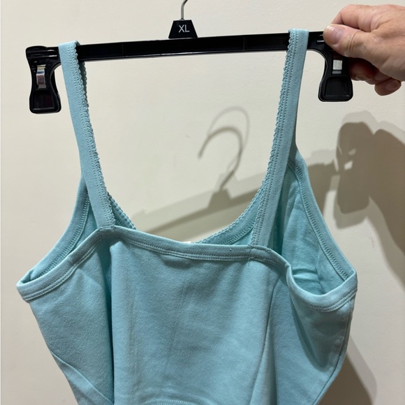 tank top, urban outfitters , blue, fresh oranges , women’s large , BNWT - Picture 4 of 4